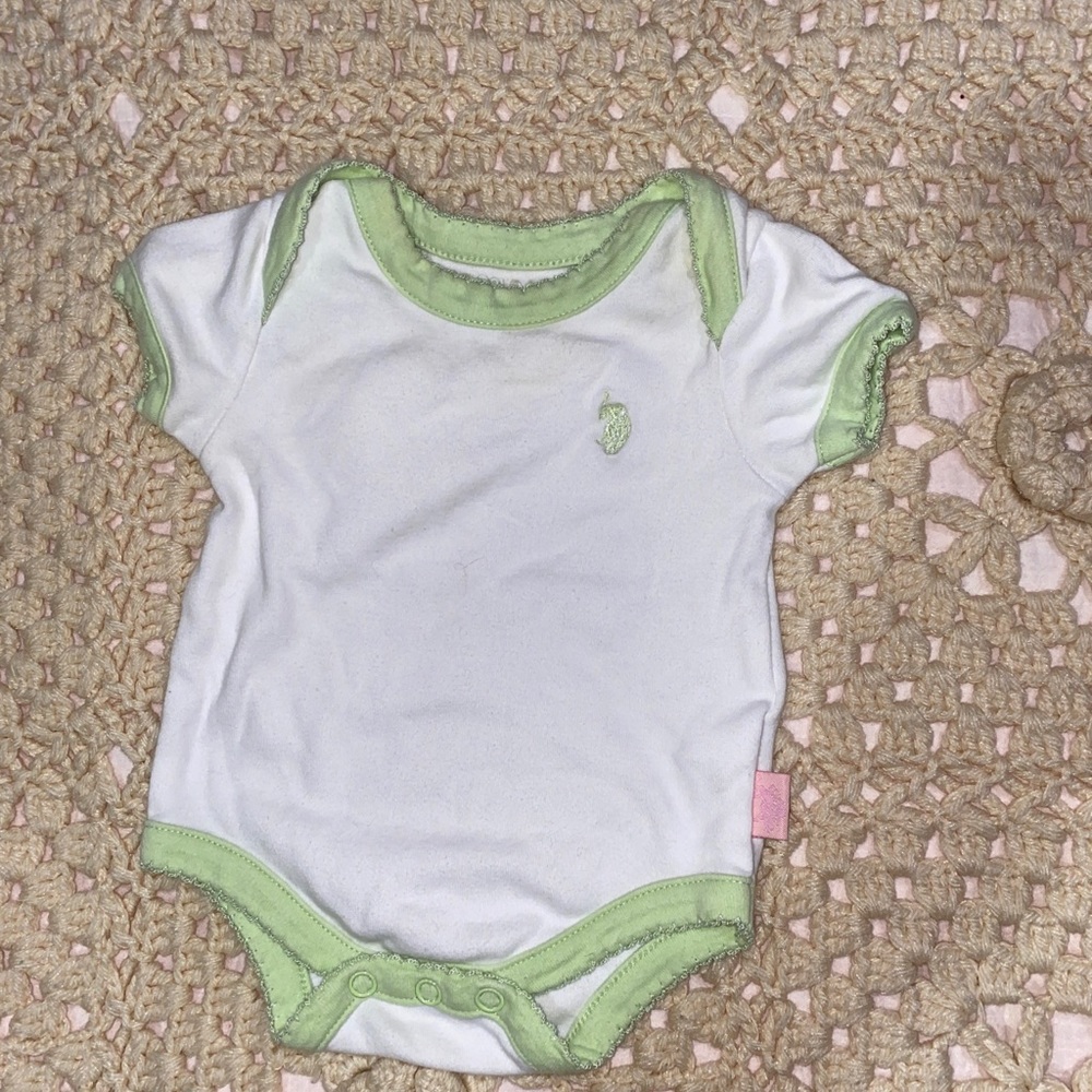 Baby new born 3-6 month - pre owned - buy 1 get 1 free + Free shopping bag